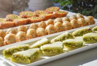 Baklawa mixed